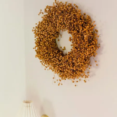 An Intimate Get-away By The Sandvig Bay 度假居